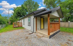 2437 N Woodland St, Wichita, KS 67204