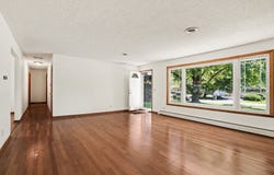 41 E Larkspur Lane, Bristol, IL 60512