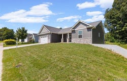 6404 Winter Court, Godfrey, IL 62035