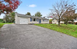 822 MARCON, LEBANON, PA 17046