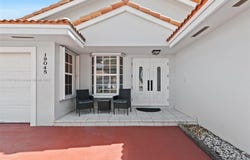 19045 NW 86th Ave, Hialeah, FL 33015