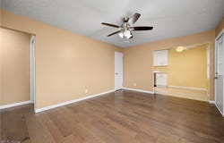 547 Willow Park Road, Elyria, OH 44035