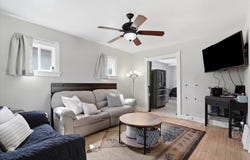 2133 S 89th St, West Allis, WI 53227