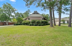 1567 Whisper Bay Blvd, Gulf Breeze, FL 32563