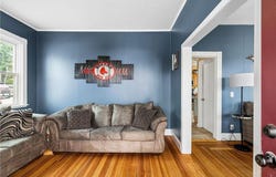 1476 Plainfield Pike, Cranston, RI 02920