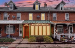 49 E WASHINGTON Street, TOPTON, PA 19562