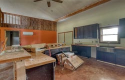 64895 Lovers Lane Road, Cambridge, OH 43725