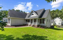 2735 Clifton Avenue, Creedmoor, NC 27522