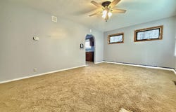 1020 ADAMS Street, Auburn, IL 62615