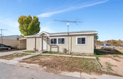 810 E 200 S, Mt Pleasant, UT 84647