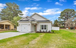 8 Nottingham Place, Smithfield, NC 27577