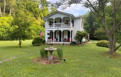 96 Bone Creek Rd, Berea, WV 26327