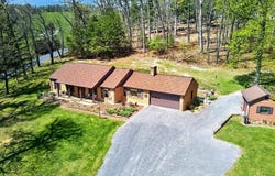 329 RED HILL RD, FAIRFIELD, VA 24435
