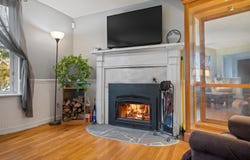 38 Deshibe Ter Ave, Vineland, NJ 08360