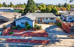 4984 Canyon Drive, Santa Rosa, CA 95409