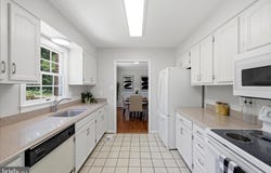 4556 LAWNVALE Drive, GAINESVILLE, VA 20155
