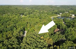 5204-5206 Tree Crest Drive, Hillsboro, MO 63050