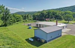 1955 North Main St, Sheffield, MA 01257
