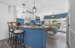 20 Beech Hill Road, Exeter, NH 03833