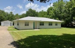 915 Robinson Street, Pass Christian, MS 39571