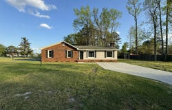 2303 Leigh Street, Kinston, NC 28501