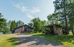 5607 Skogvei Rd, Duluth, MN 55803