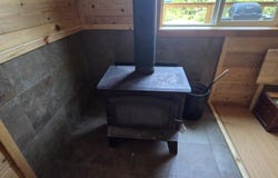 101 Maple Ln, Fernwood, ID 83830