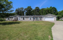 55530 CR 653, Paw Paw, MI 49079