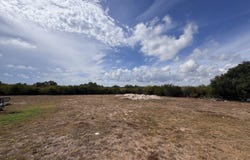 1689 FM 2824, Beeville, TX 78102
