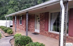 584 Applewood Rd, Martinsville, VA 24112