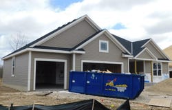 232 Candleberry Ln, Grafton, WI 53024