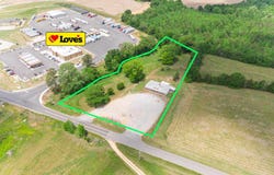 1056 County Highway 35, Hamilton, AL 35570