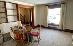339 E Garfield Ave, Marion, WI 54950
