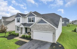 694 Eagle Walk Road, Delaware, OH 43015