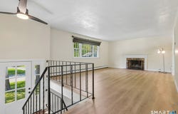 29 Ravenwood Road, North Stonington, CT 06359