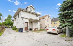 9 Pringle Avenue, Batavia City, NY 14020