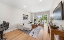 372 21st St, Irvington Twp., NJ 07111-4404