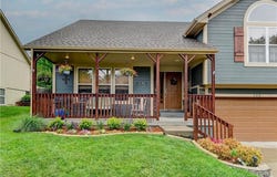 108 Surrey Court, Smithville, MO 64089