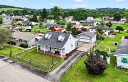 423 Victoria Street, Washington Twp, PA 15012
