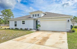 1 SERVICE TREE PLACE, PALM COAST, FL 32164