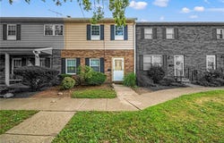8250 Deepwood Boulevard unit: 7, Mentor, OH 44060