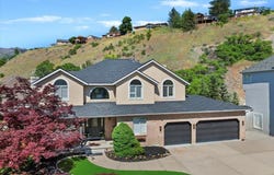 8697 Willow Green Circle, Sandy, UT 84093