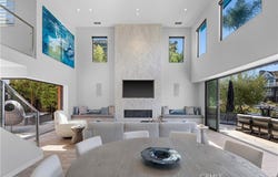 50 Rivo Alto Canal, Long Beach, CA 90803