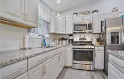 47688 Tomahawk Drive, Negley, OH 44441
