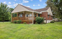 5003 48TH Street, Moline, IL 61265