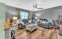 302 W Swenson Drive, Savannah, MO 64485