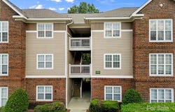 9909 Campus Walk Lane unit: M, Charlotte, NC 28262