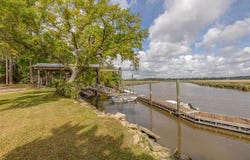 8 W Black Island Road SE, Darien, GA 31305