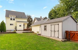 440 Wabash Avenue S, Brewster, OH 44613