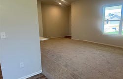 1208 E Ruger Lane, Mustang, OK 73064